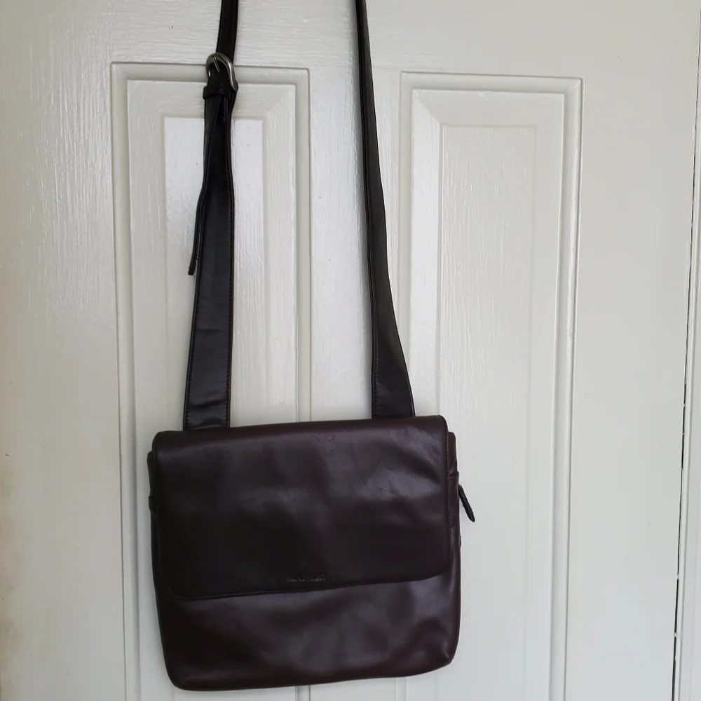 Nine West Brown‎ Leather Shoulder Bag Crossbody Y2K Business Casual Collegiate